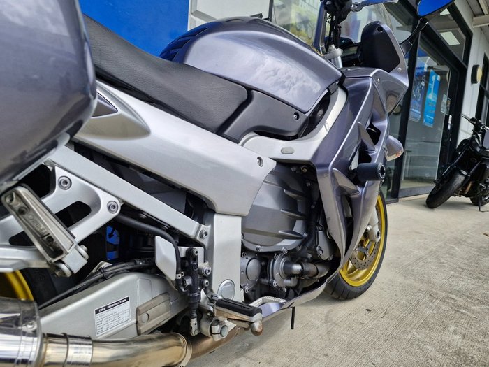 2005 Yamaha FJR1300 Silver