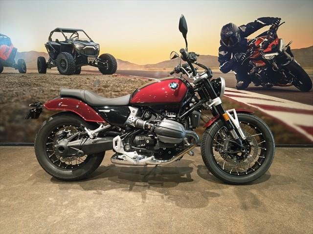 2025 BMW R 12 HL