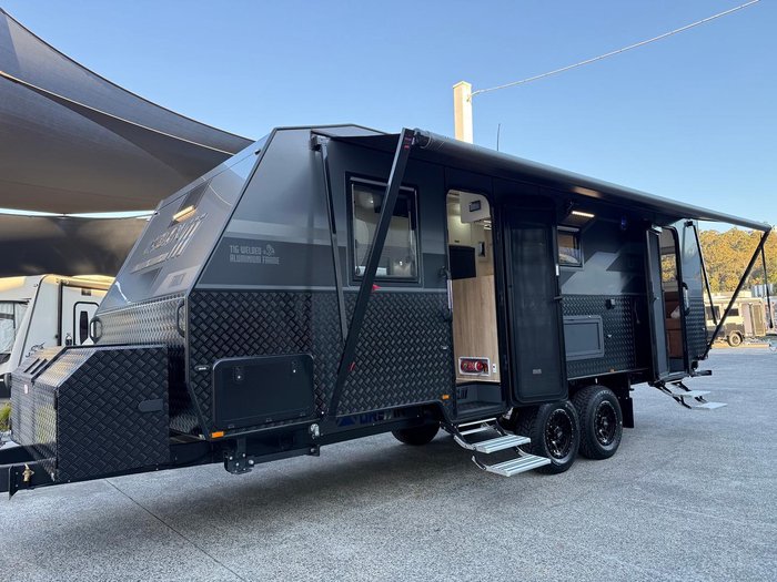 2026 Urban Caravans Track