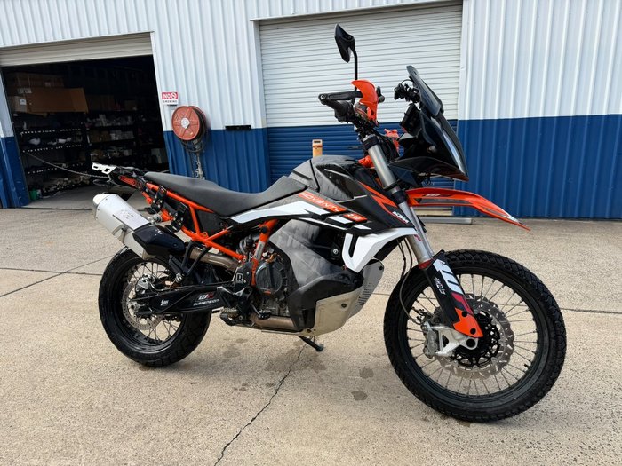2021 Ktm 890 Adventure R Road