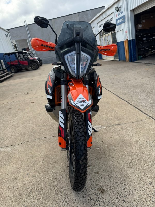 2021 Ktm 890 Adventure R Road