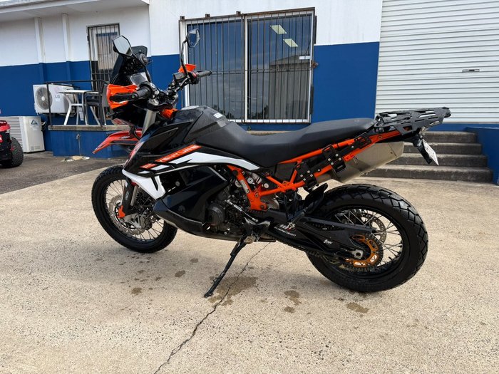 2021 Ktm 890 Adventure R Road