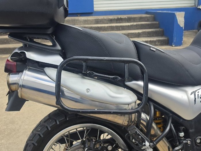 2003 TRIUMPH TIGER 900 Silver