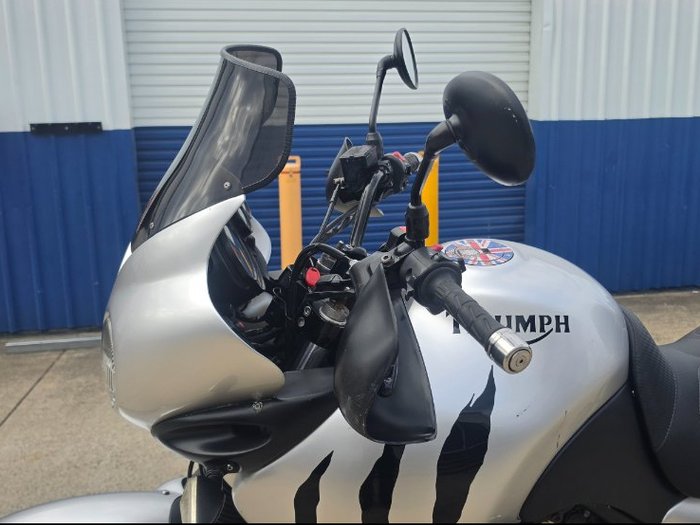 2003 TRIUMPH TIGER 900 Silver