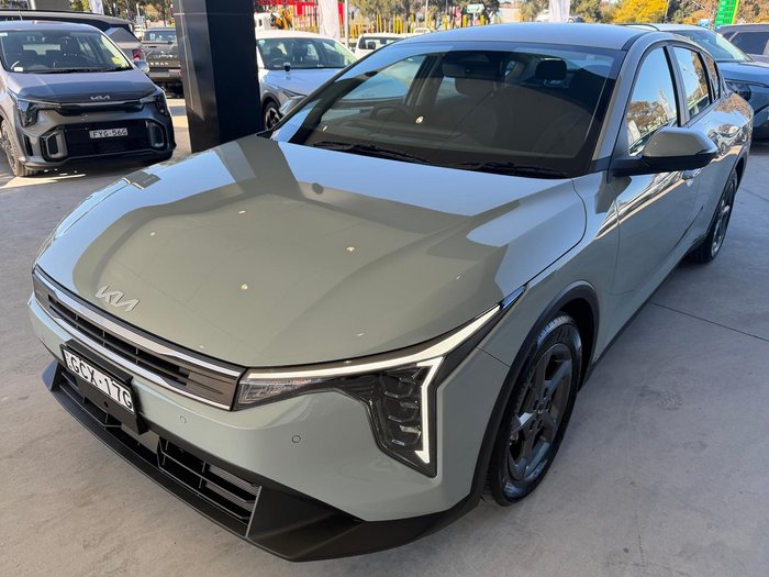 2024 Kia K4 S