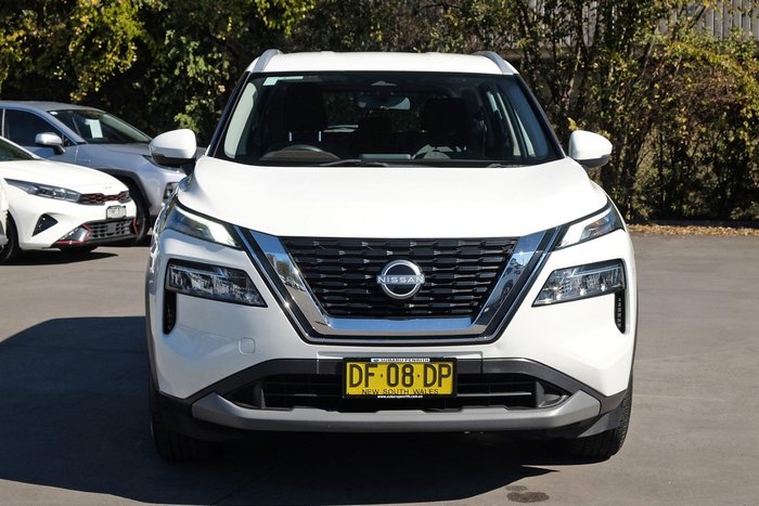 2023 Nissan X-TRAIL ST