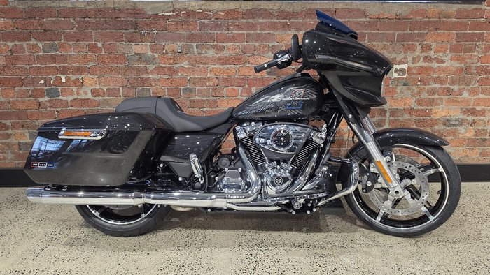 Harley-Davidson Street Glide 117 (FLHX) Touring