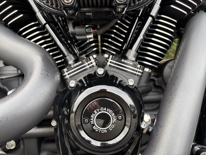 2022 HARLEY-DAVIDSON FXBRS BREAKOUT (114)