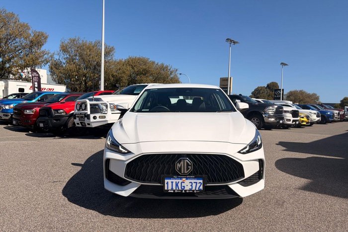 2023 MG MG5