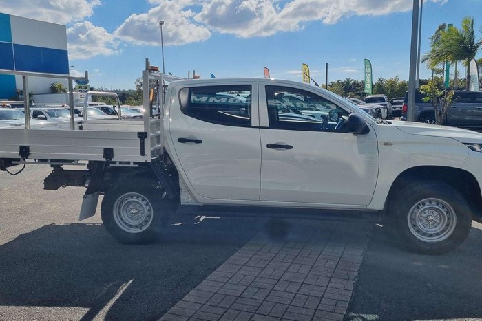 2022 Mitsubishi Triton GLX