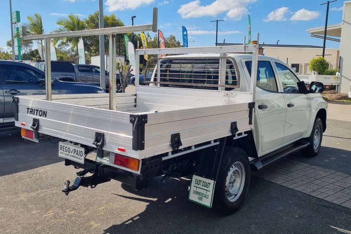 2022 Mitsubishi Triton GLX