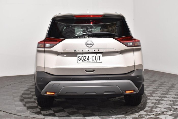 2022 Nissan X-TRAIL ST-L