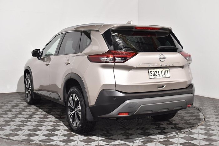 2022 Nissan X-TRAIL ST-L