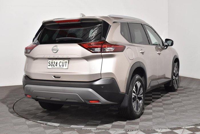 2022 Nissan X-TRAIL ST-L