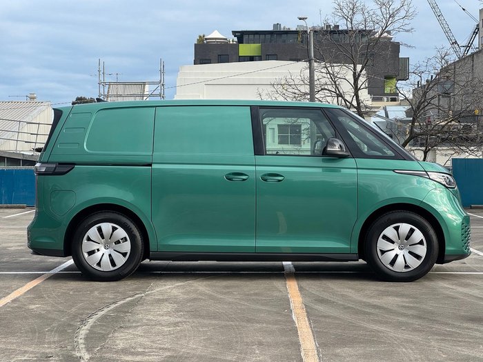 2025 Volkswagen ID. Buzz Cargo BEV550