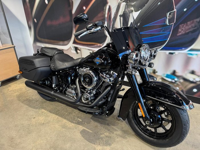 2026 Harley-Davidson Heritage Classic 117 (FLHC)