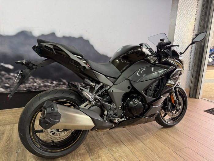 2025 Kawasaki NINJA 1100SX