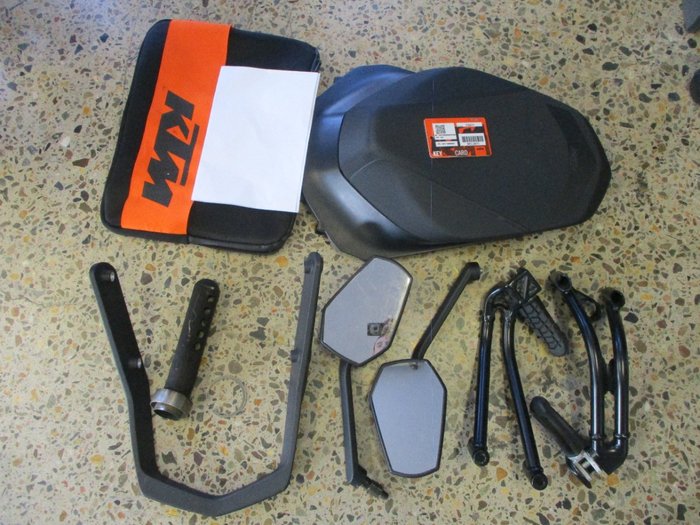 2020 Ktm 890 DUKE R ORANGE