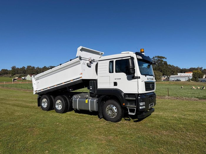2025 Sinotruk Sitrak G7