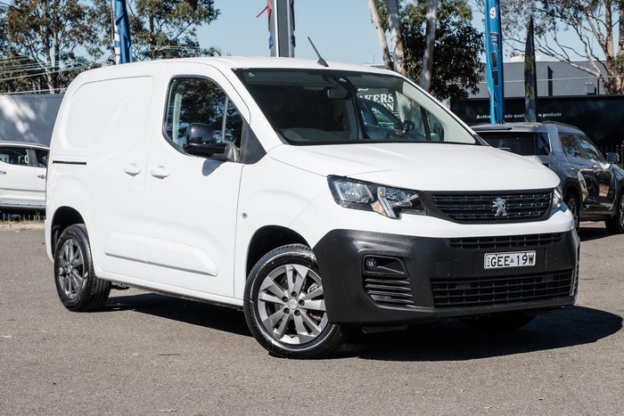 2022 Peugeot Partner
