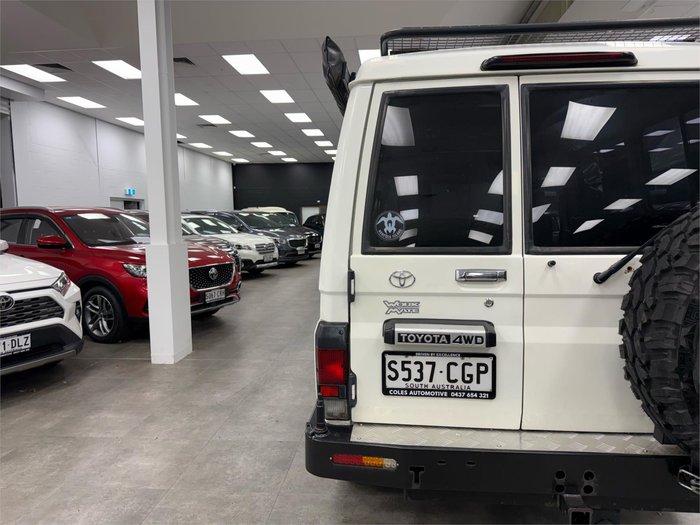 2014 Toyota Landcruiser Workmate Troopcarrier