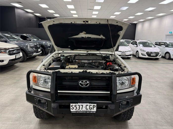 2014 Toyota Landcruiser Workmate Troopcarrier