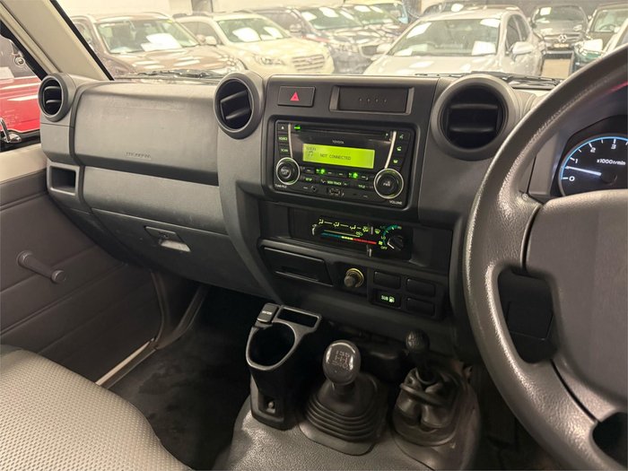 2014 Toyota Landcruiser Workmate Troopcarrier