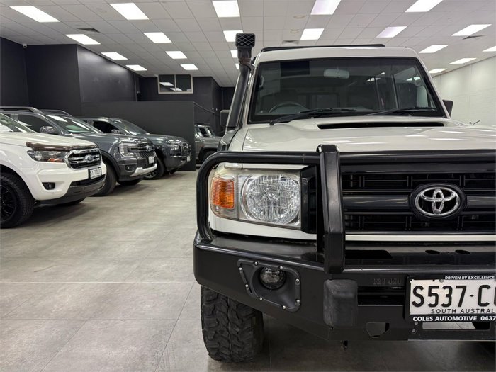 2014 Toyota Landcruiser Workmate Troopcarrier
