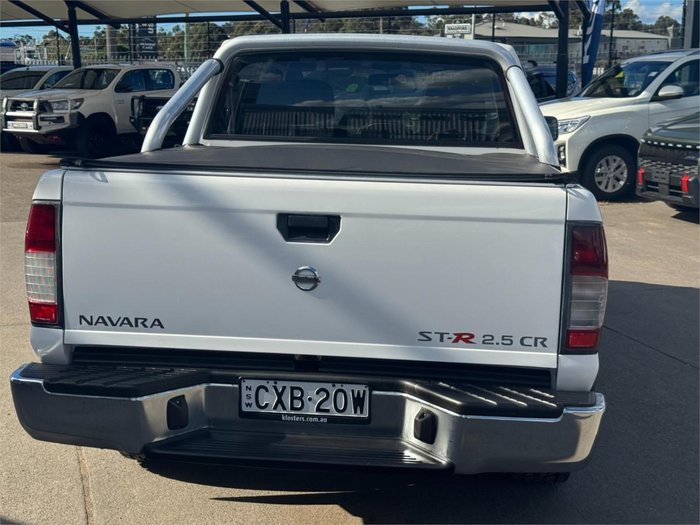 2014 Nissan Navara ST-R