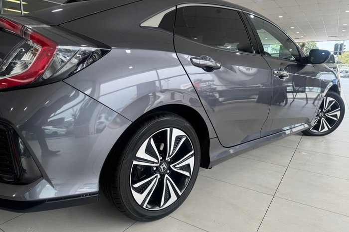 2019 Honda Civic VTi-LX