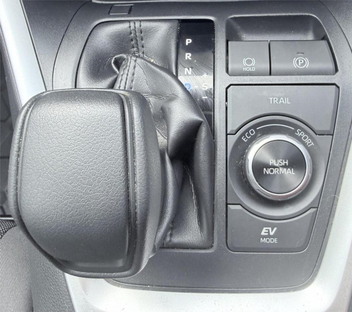 2022 Toyota RAV4 GX
