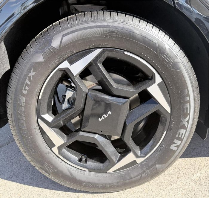 2025 Kia Sportage SX
