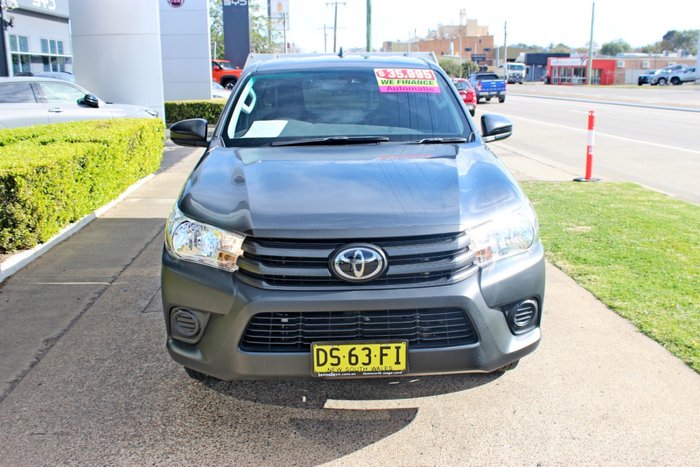 2024 Toyota Hilux
