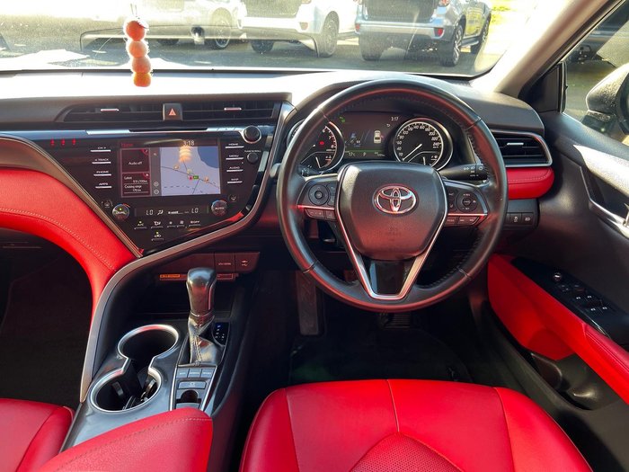 2020 Toyota Camry SX GSV70R Silver Pearl