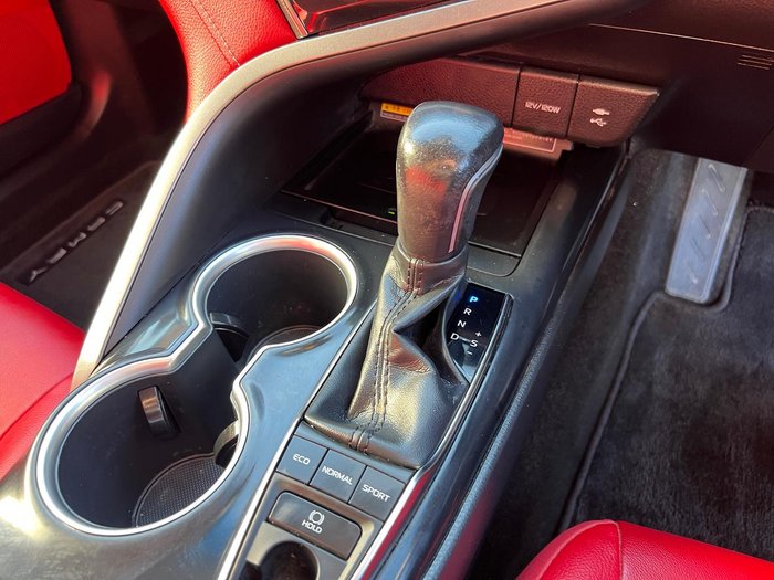 2020 Toyota Camry SX GSV70R Silver Pearl