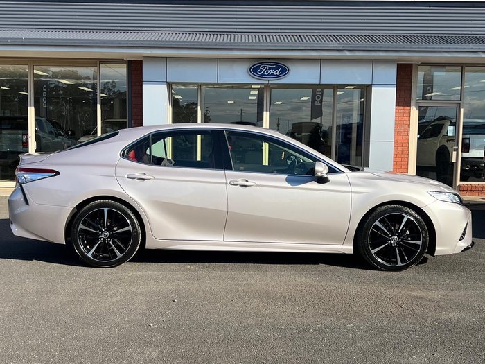 2020 Toyota Camry SX GSV70R Silver Pearl