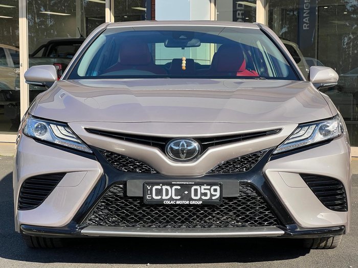 2020 Toyota Camry SX GSV70R Silver Pearl
