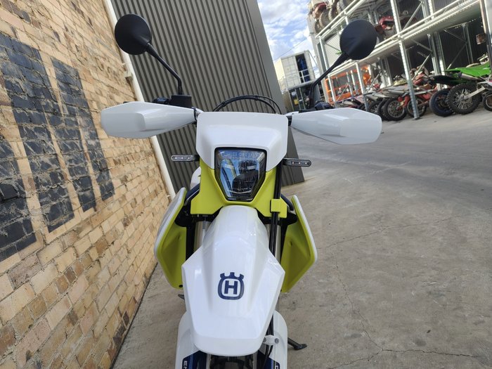 2026 HUSQVARNA 701 ENDURO OFF ROAD WHITE