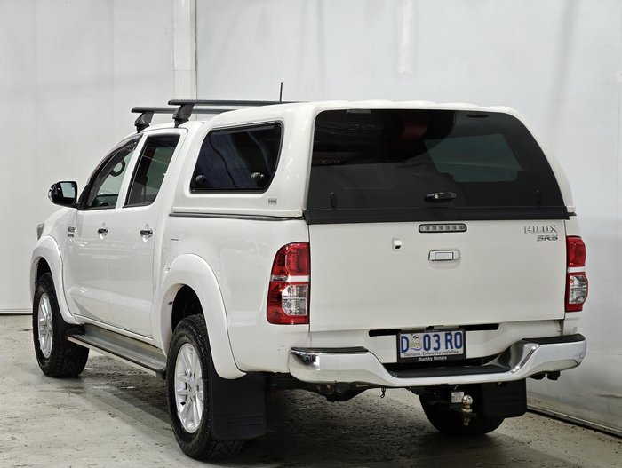 2014 Toyota Hilux SR5