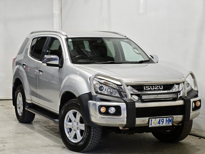 2014 Isuzu MU-X