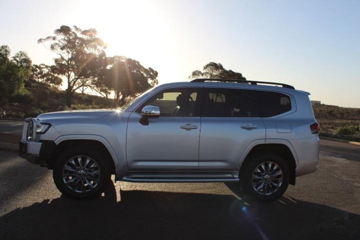 2022 Toyota Landcruiser