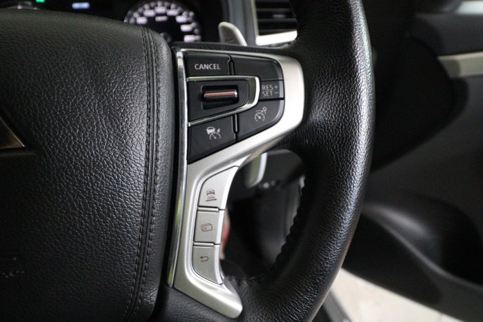 2020 Mitsubishi Pajero Sport GLS