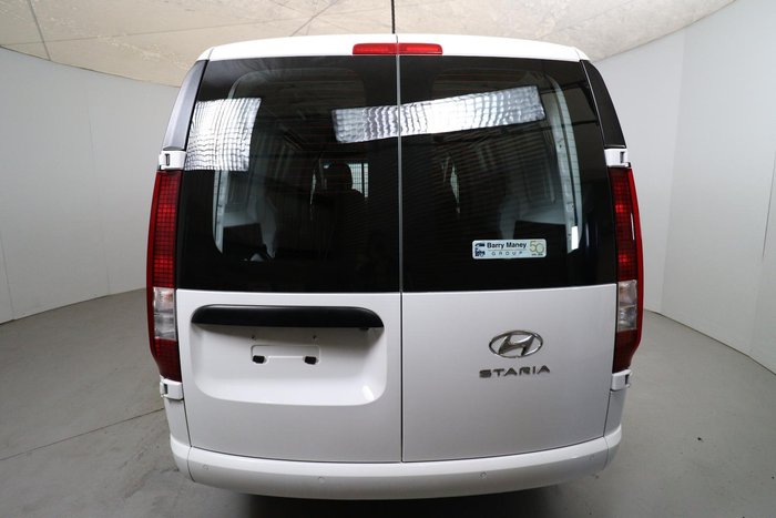 2022 Hyundai STARIA LOAD