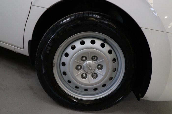 2022 Hyundai STARIA LOAD