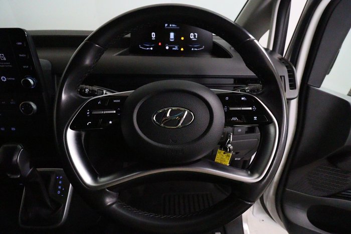 2022 Hyundai STARIA LOAD