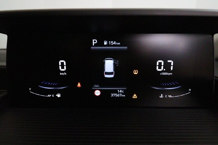 2022 Hyundai STARIA LOAD