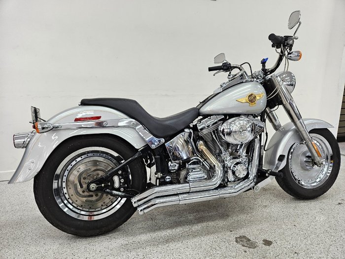 2005 Harley-davidson FLSTFI FAT BOY Silver