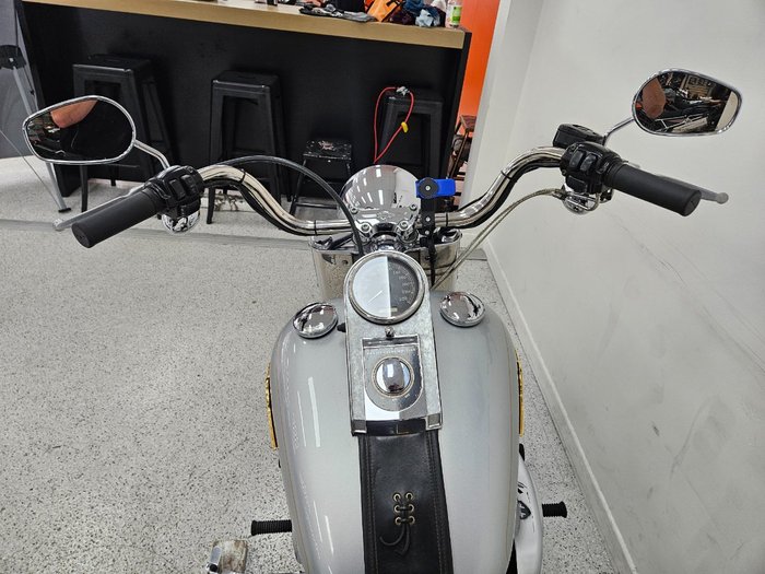 2005 Harley-davidson FLSTFI FAT BOY Silver
