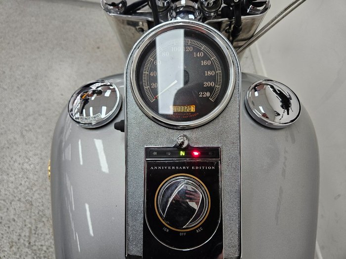 2005 Harley-davidson FLSTFI FAT BOY Silver