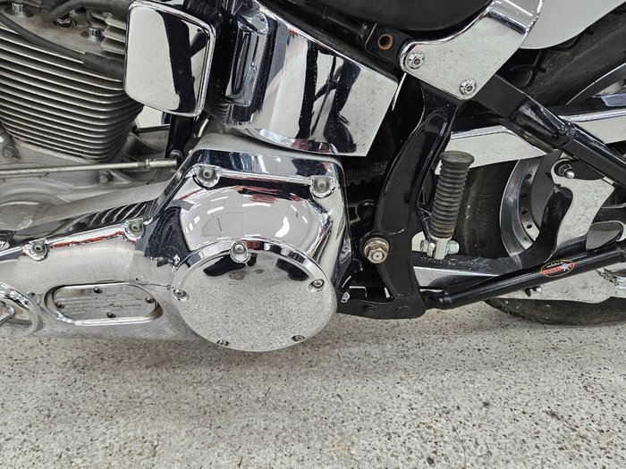 2005 Harley-davidson FLSTFI FAT BOY Silver